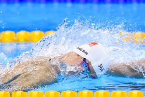 开云体育官方网站-教科书级演绎，本泽马如何用智慧与优雅，在西班牙与伊拉克的绿茵上书写大师篇章