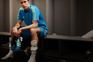 开云官网-莫兰特爆发，当马刺提前终结悬念，老鹰的翅膀为何沉重？