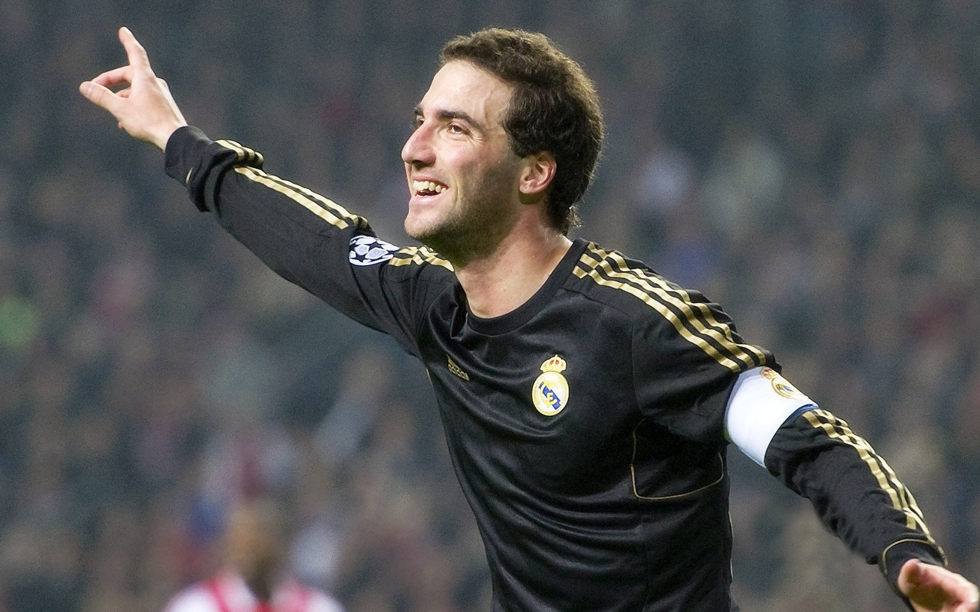 李刚仁,从首尔到多哈,一场跨越万里的足球政变